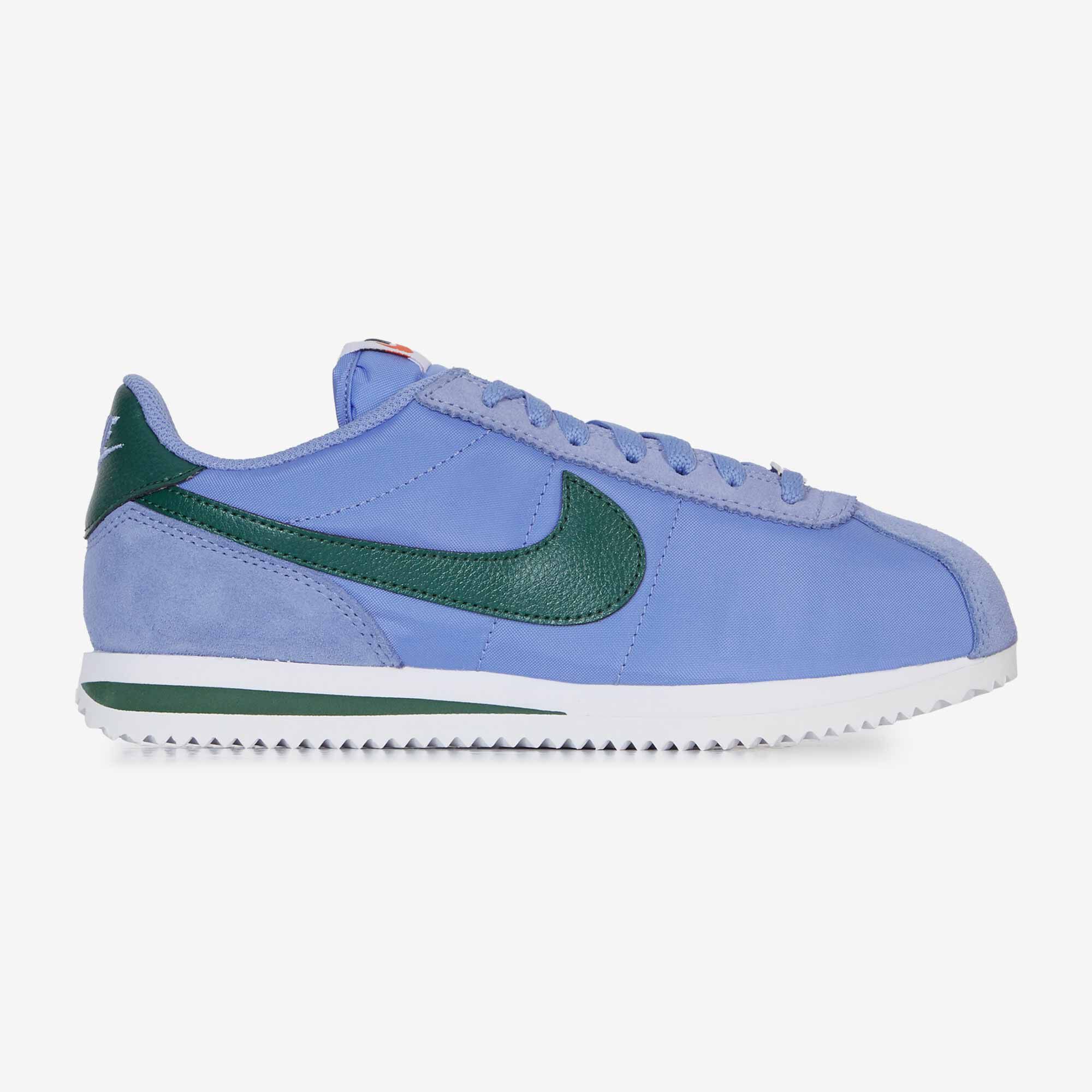 Black Friday 2024 NIKE Baskets et Vetement pour Femme jusqu a 30