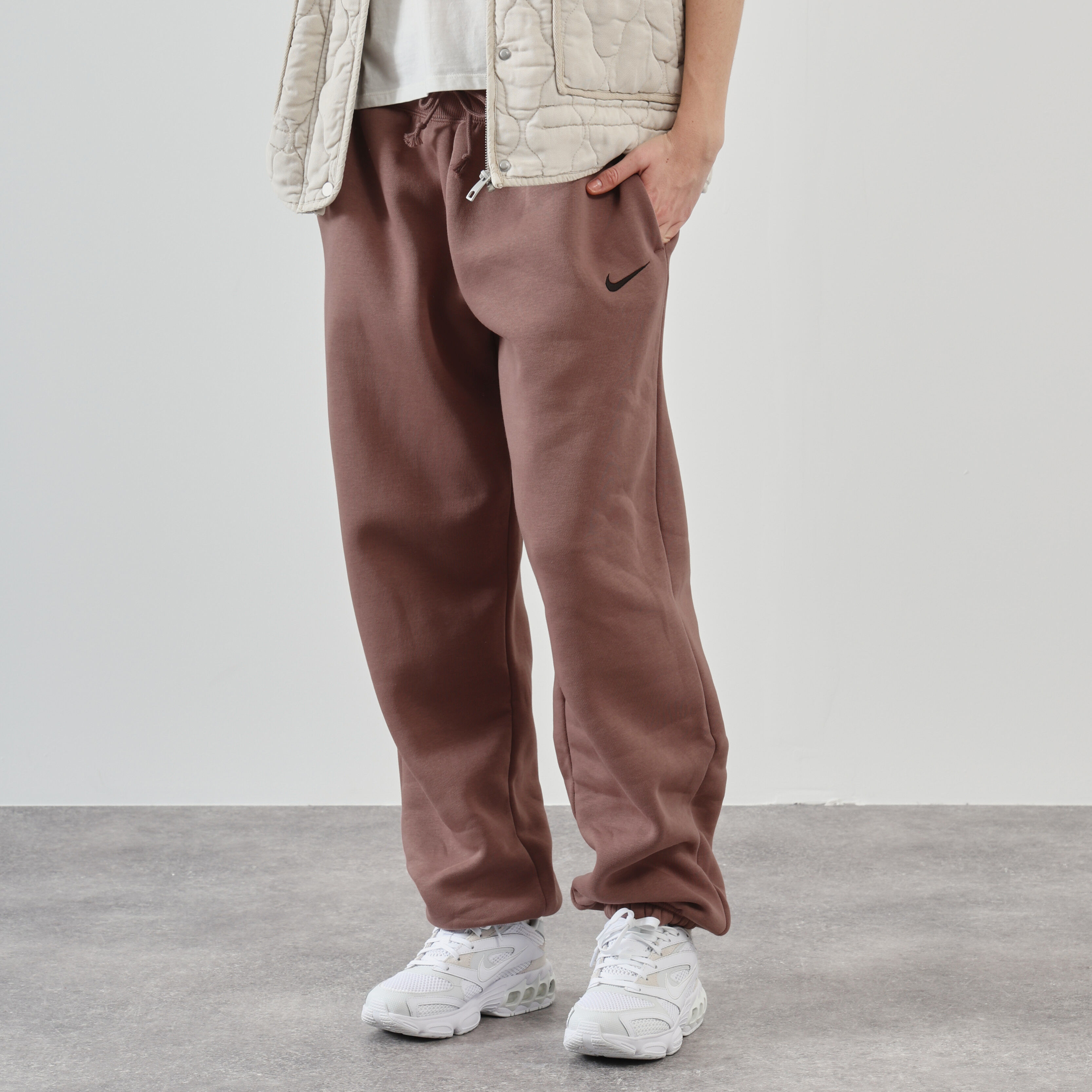 Pantalon nike deals femme brun