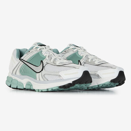NIKE ZOOM VOMERO 5 BLANC/VERT DAMES