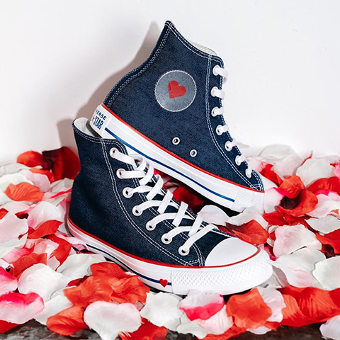 Converse CTAS Sucker For Love Bleu