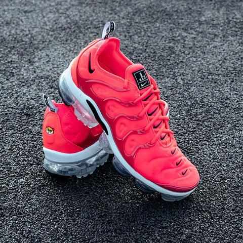 NIKE AIR VAPORMAX PLUS BLANC SNEAKERS HOMME Courir.be